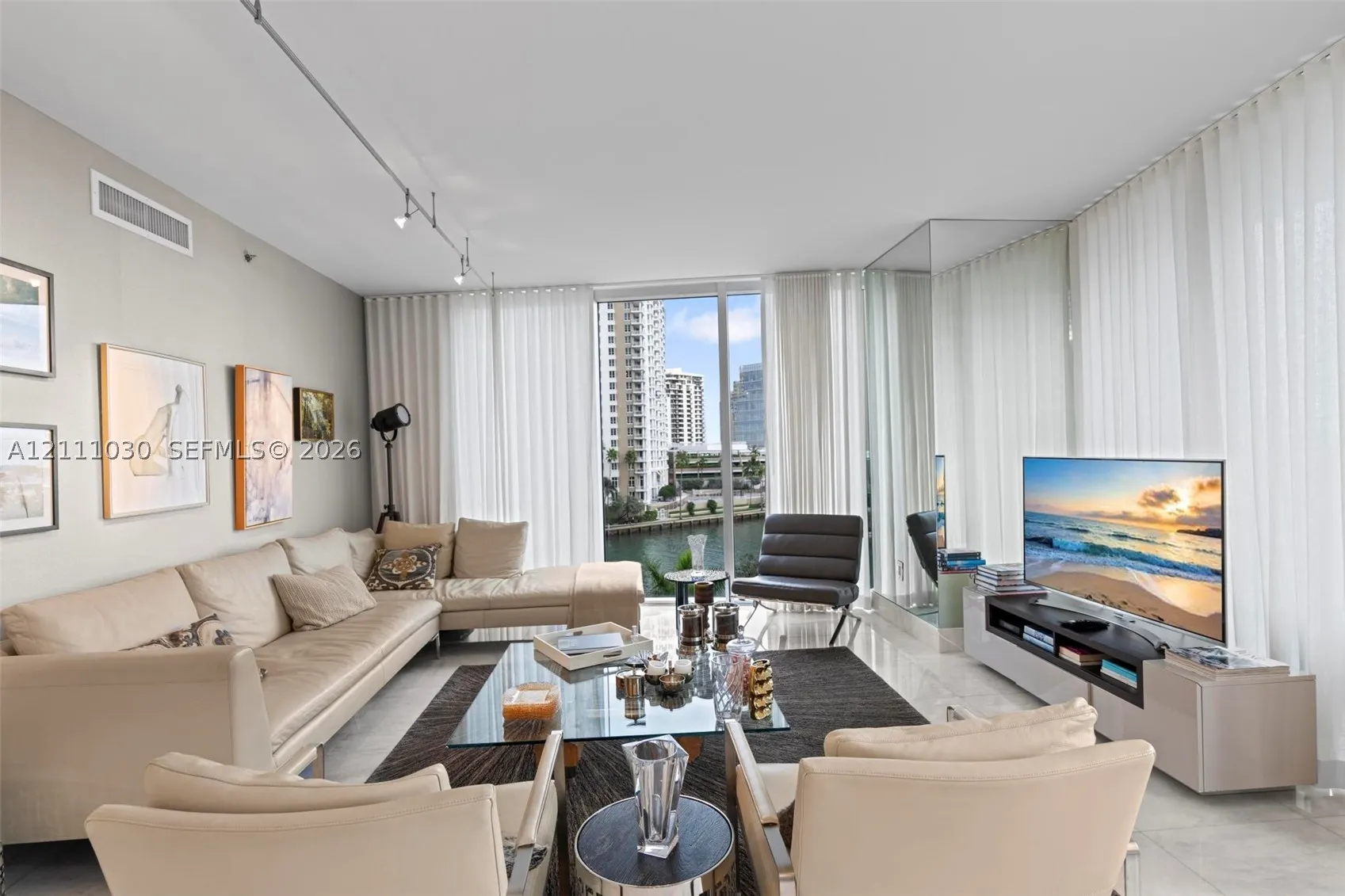 495 Brickell Ave #501