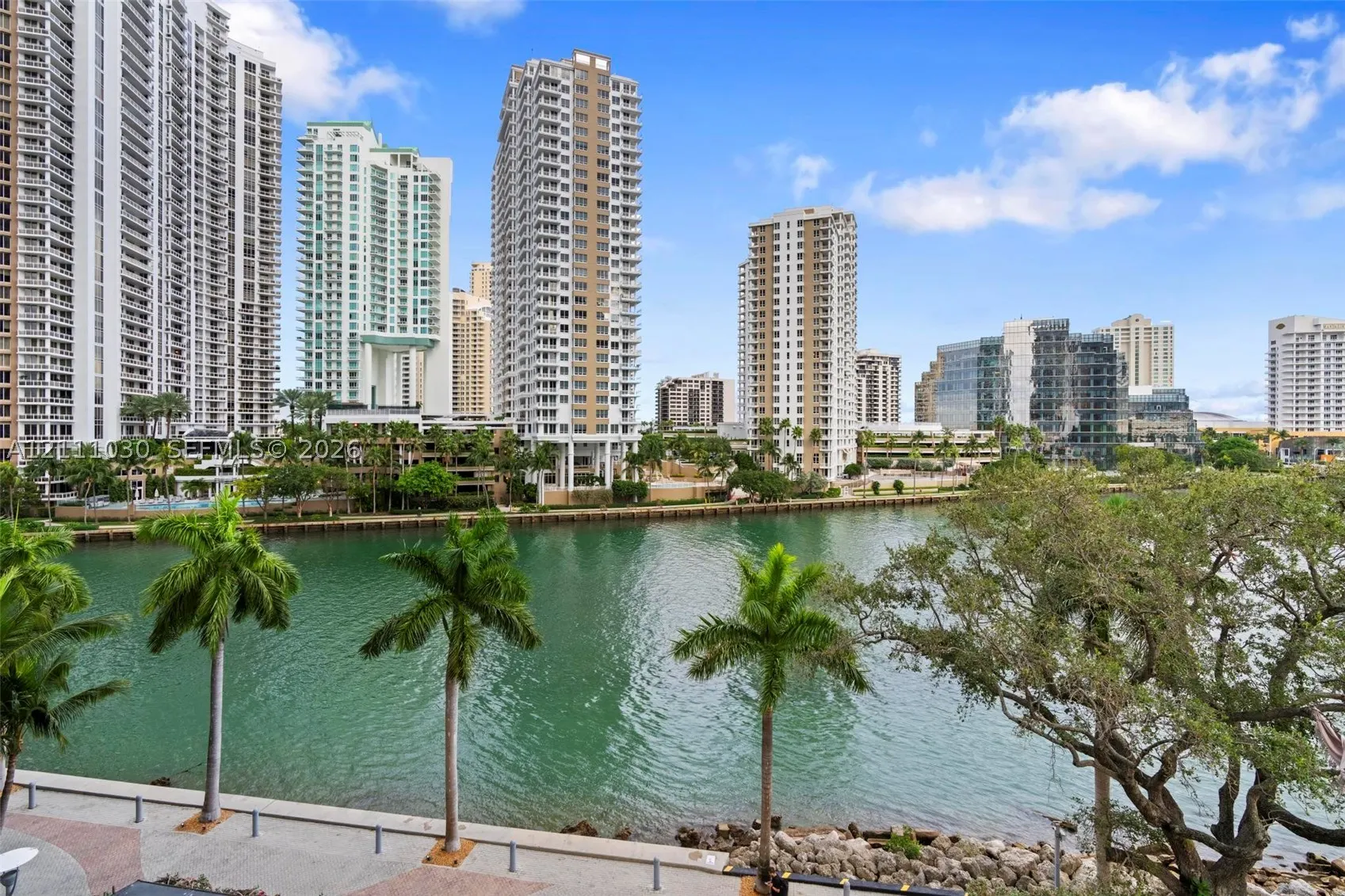 495 Brickell Ave #501