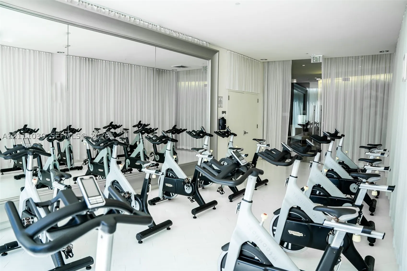 495 Brickell Ave #501