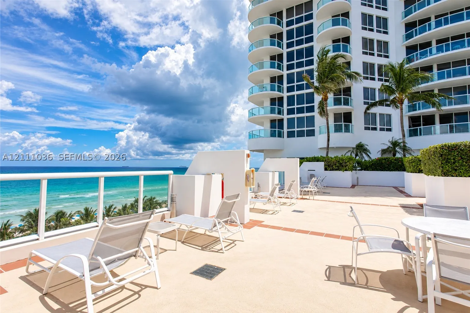 6365 Collins Ave #3811