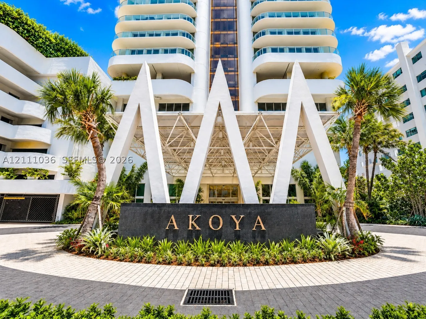 6365 Collins Ave #3811