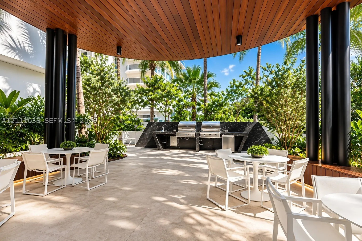 6365 Collins Ave #3811