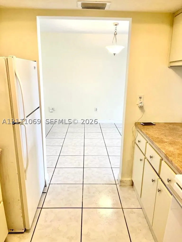 12150 NE 19 AV #7