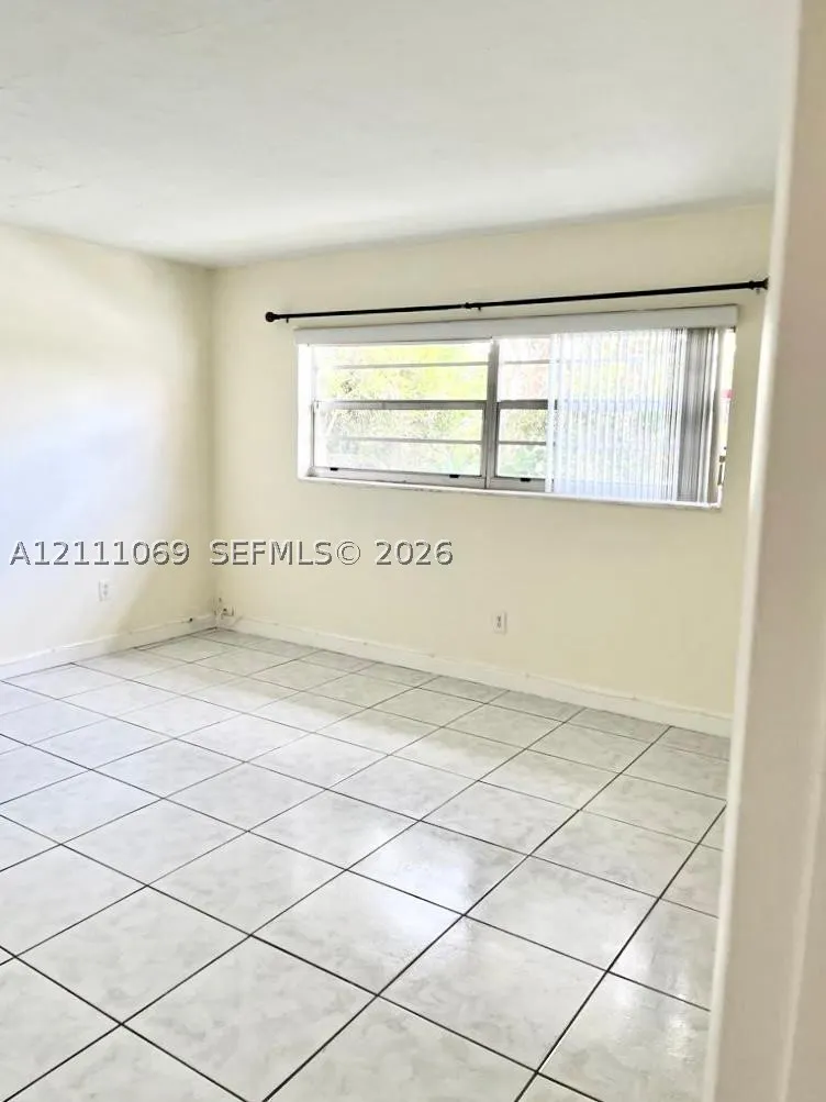 12150 NE 19 AV #7