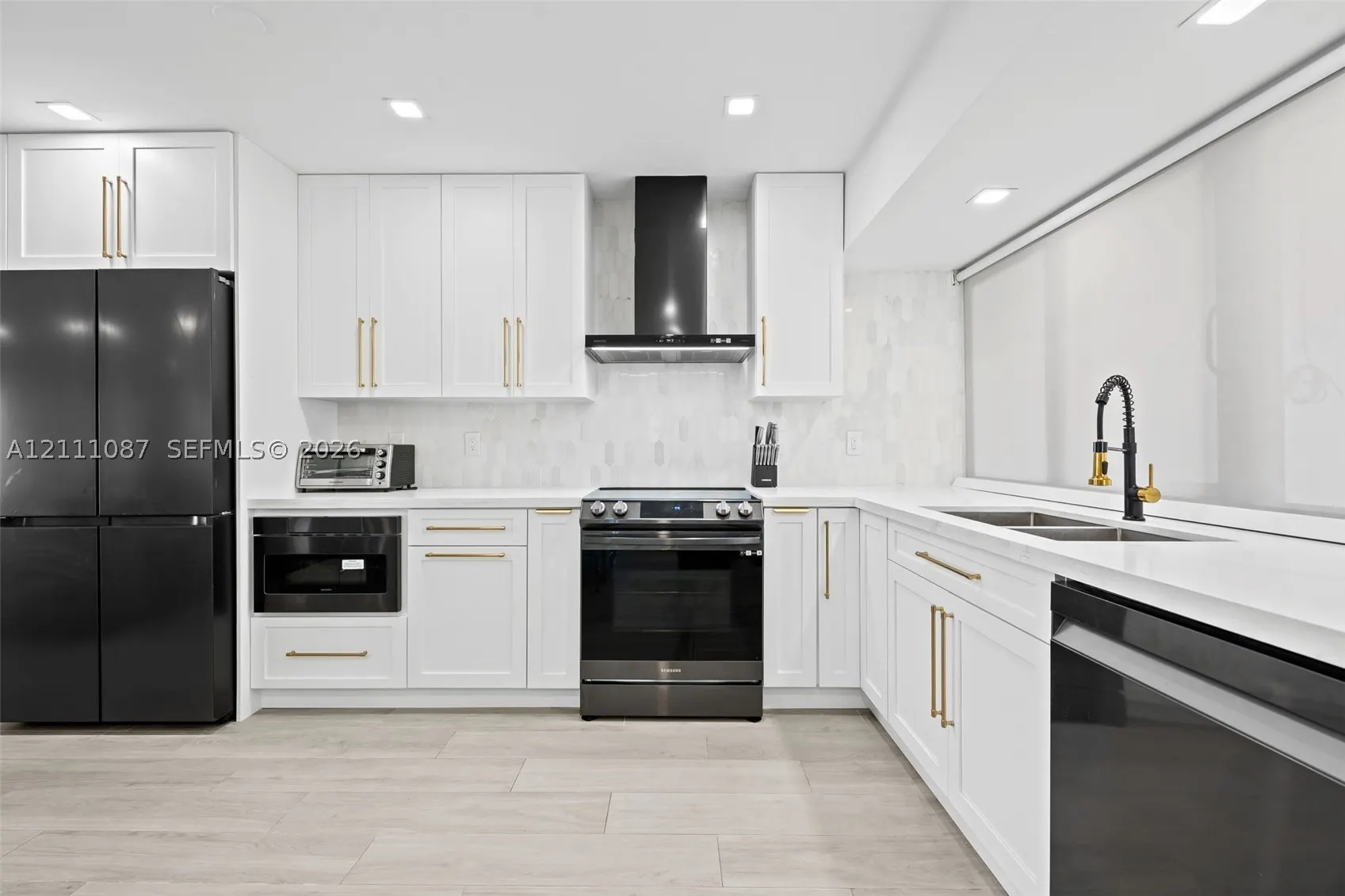 822 Polk St