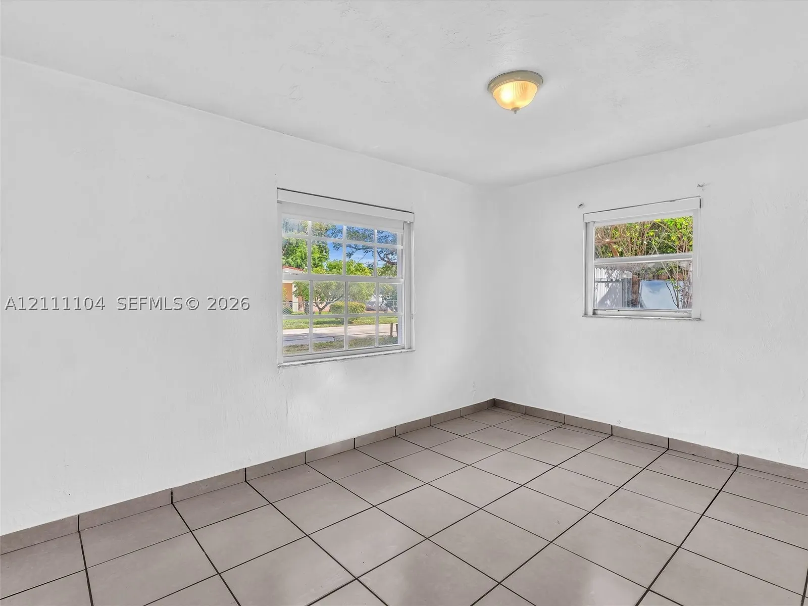 1624 S 23rd Ave