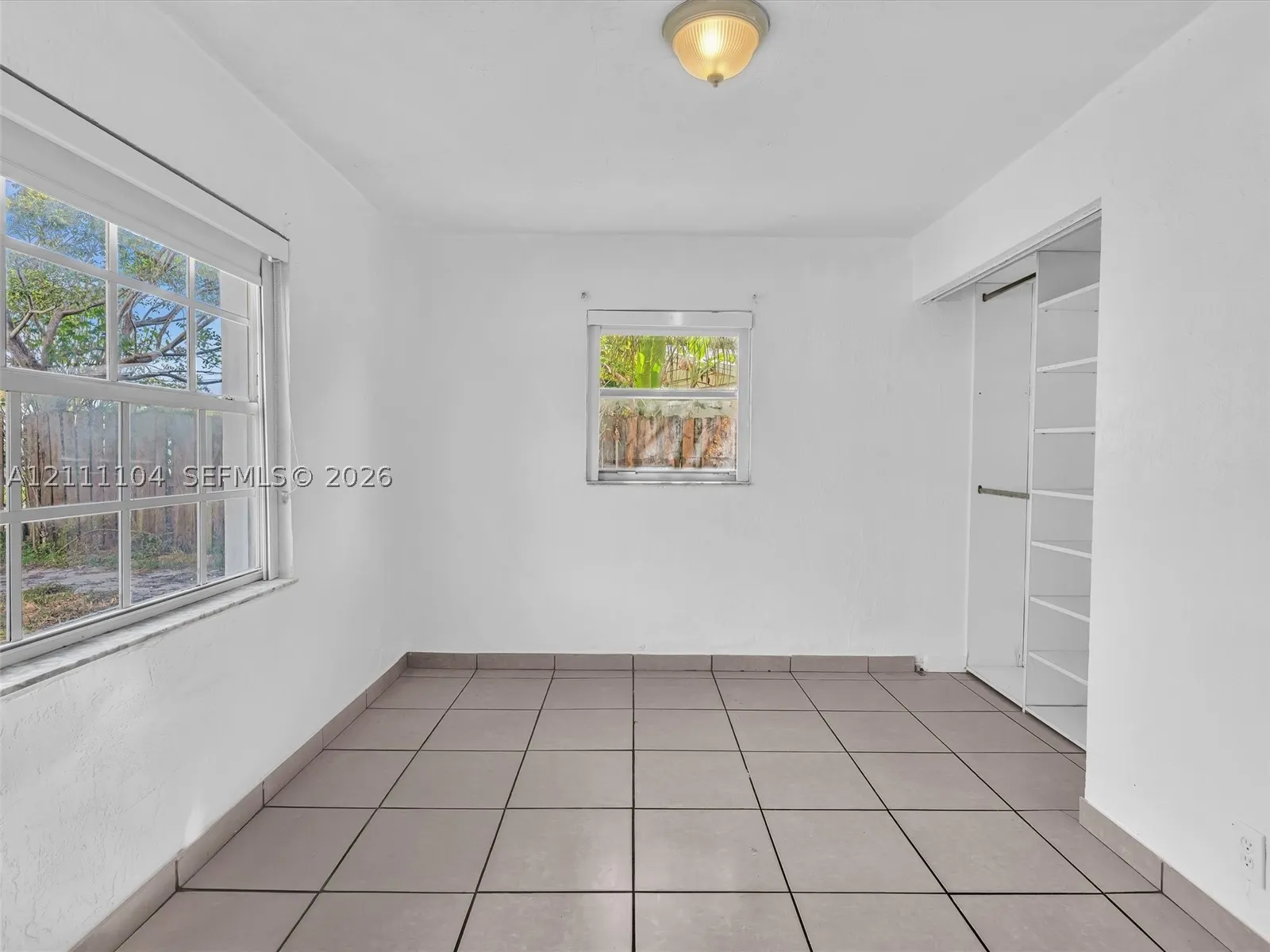 1624 S 23rd Ave