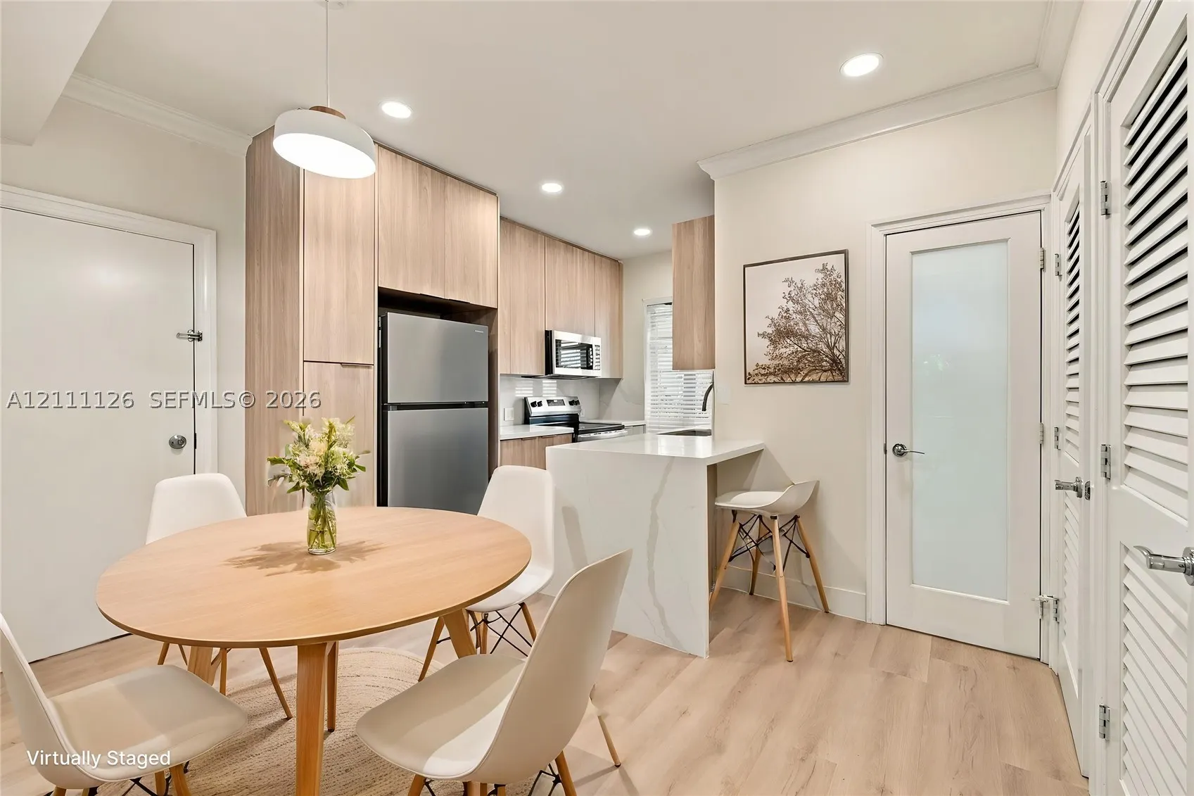 1551 Lenox Ave #6