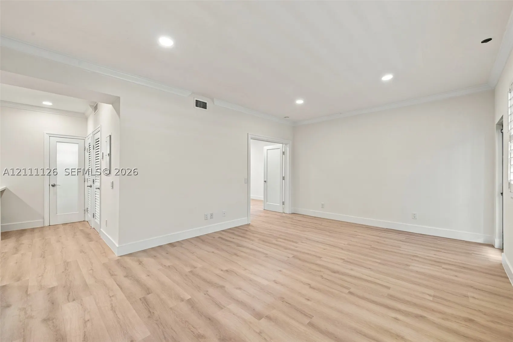 1551 Lenox Ave #6