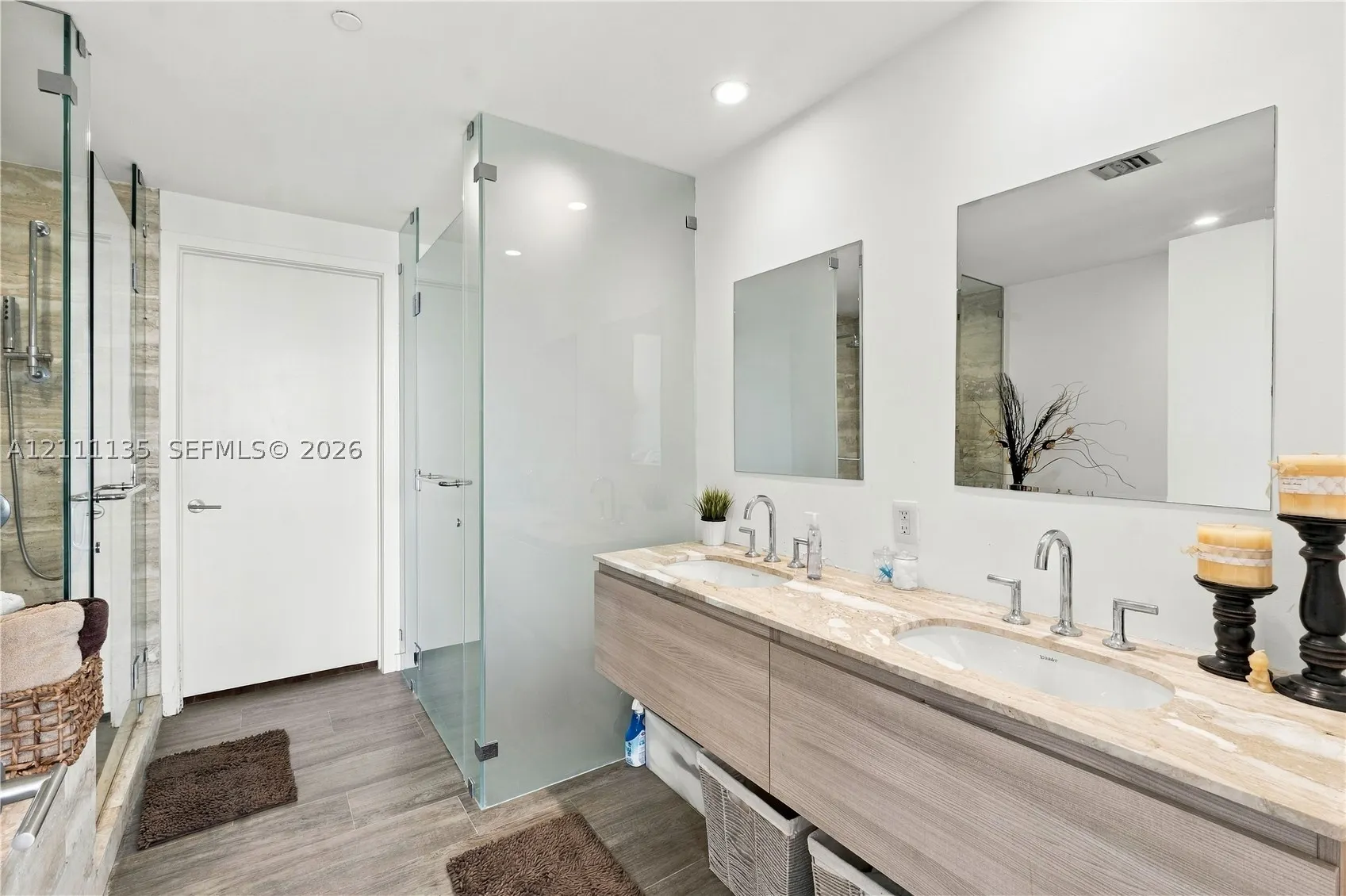 2900 NE 7th Ave #4006