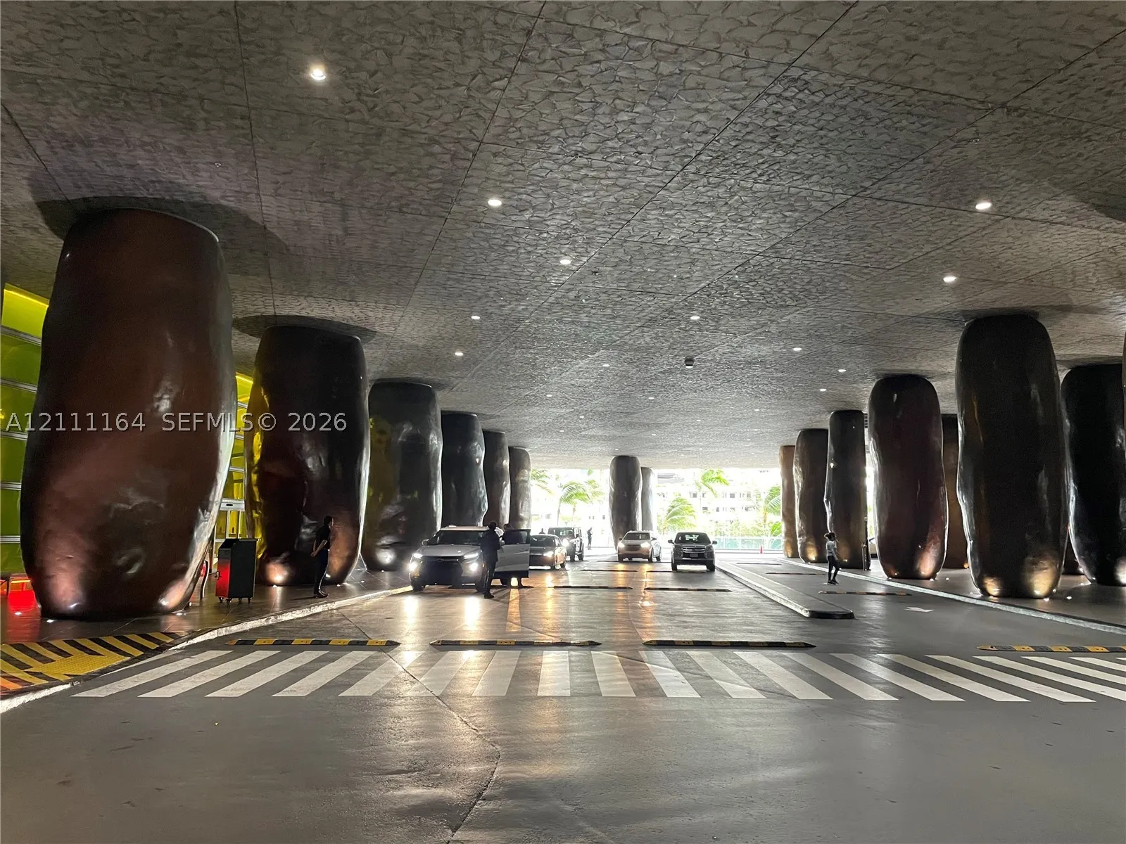 495 Brickell Ave #3507