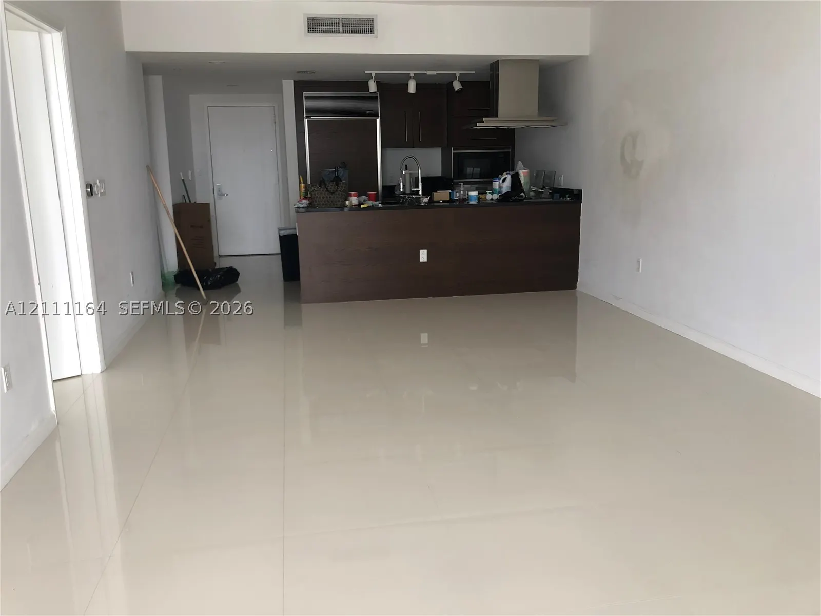 495 Brickell Ave #3507