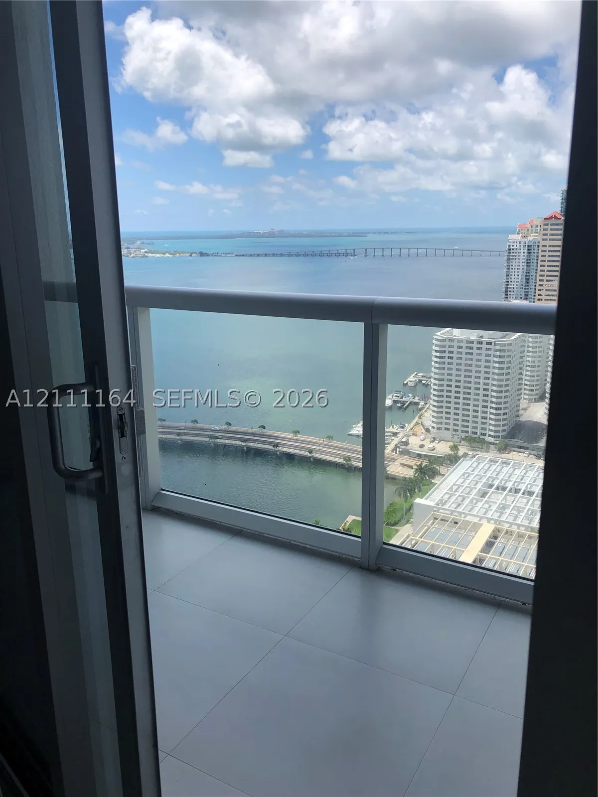 495 Brickell Ave #3507