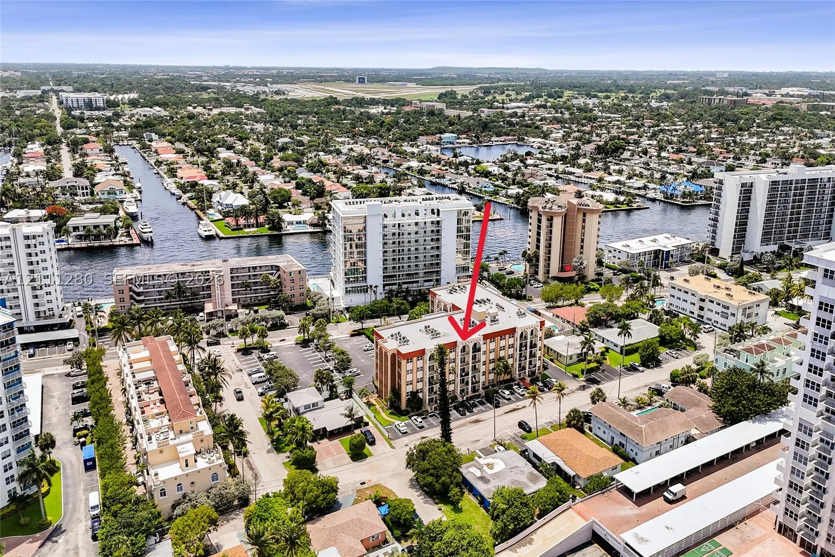 400 N Riverside Dr #305