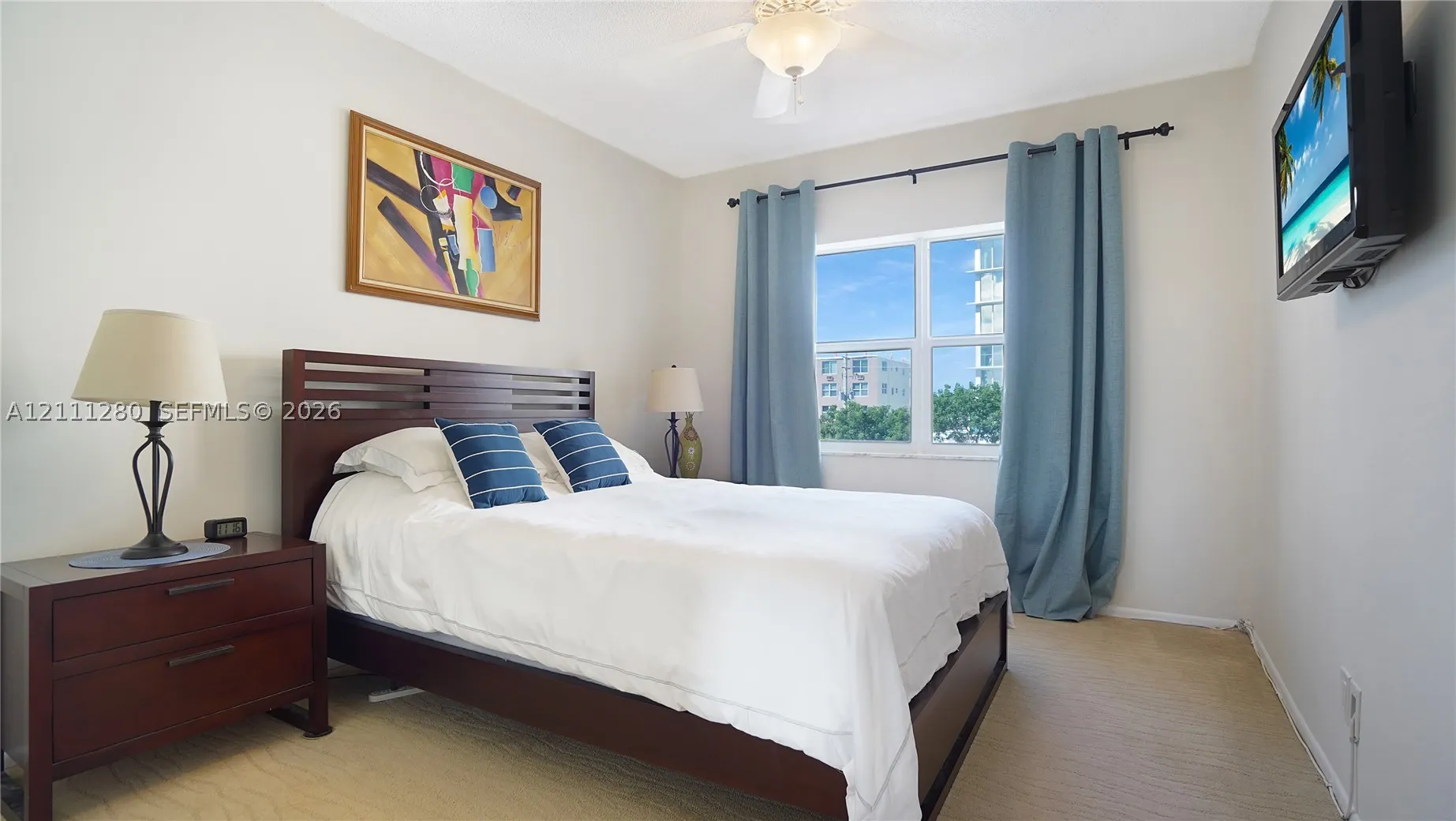 400 N Riverside Dr #305