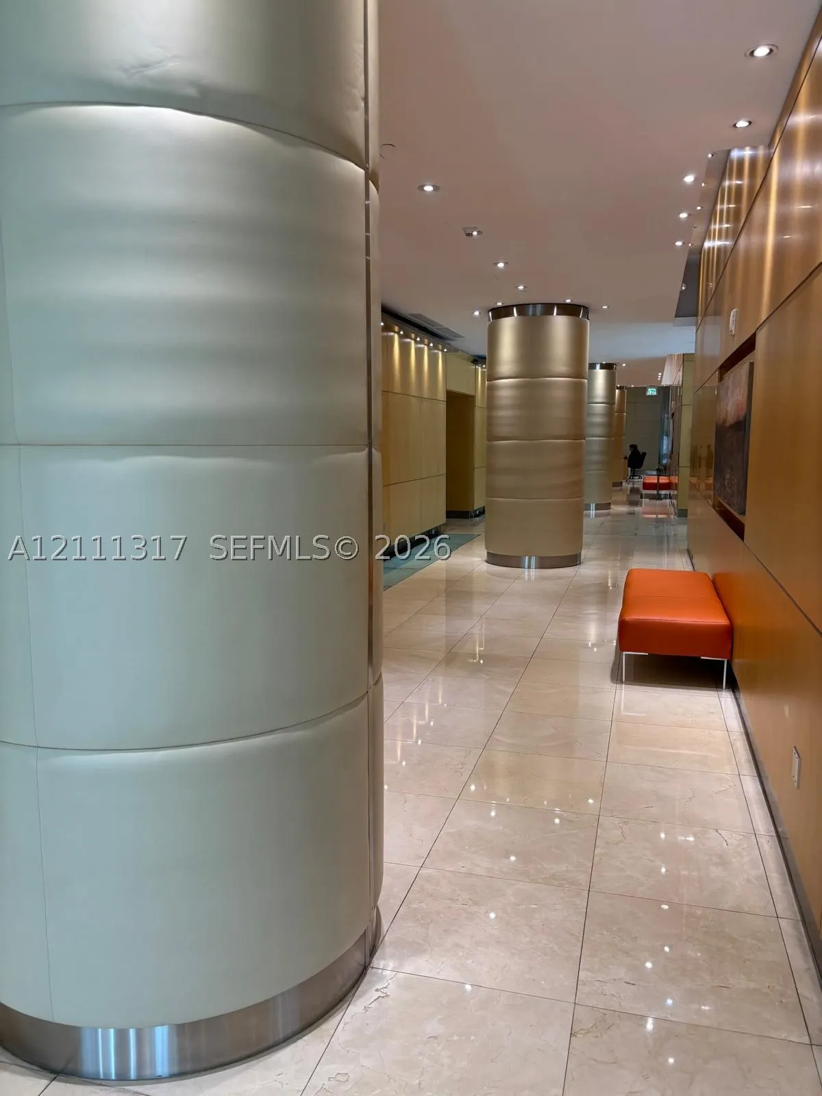 2101 Brickell Ave #711