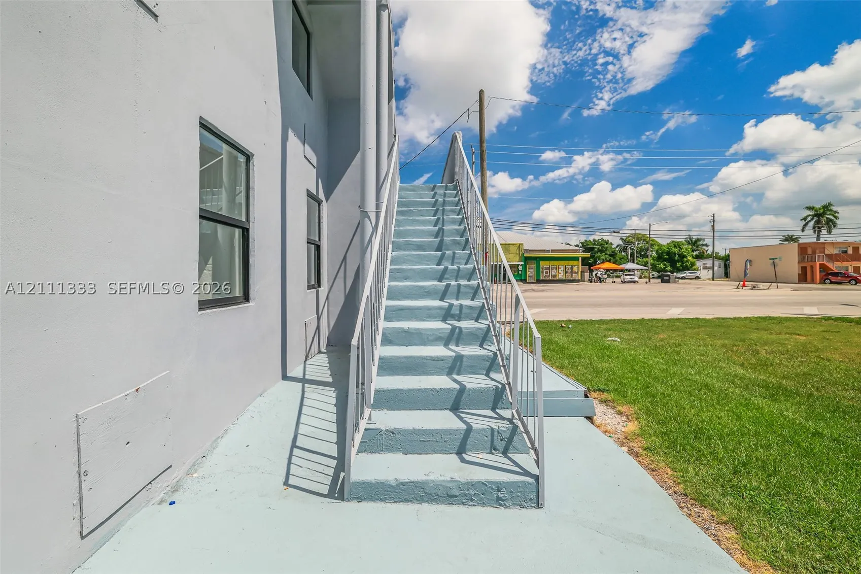 416 W Dr Martin Luther King Jr Blvd W