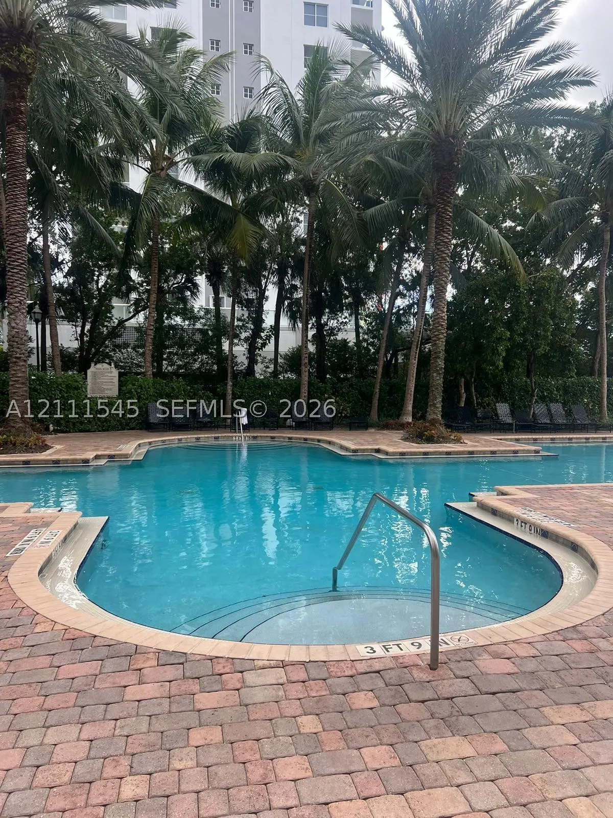 17150 N Bay Rd #2218