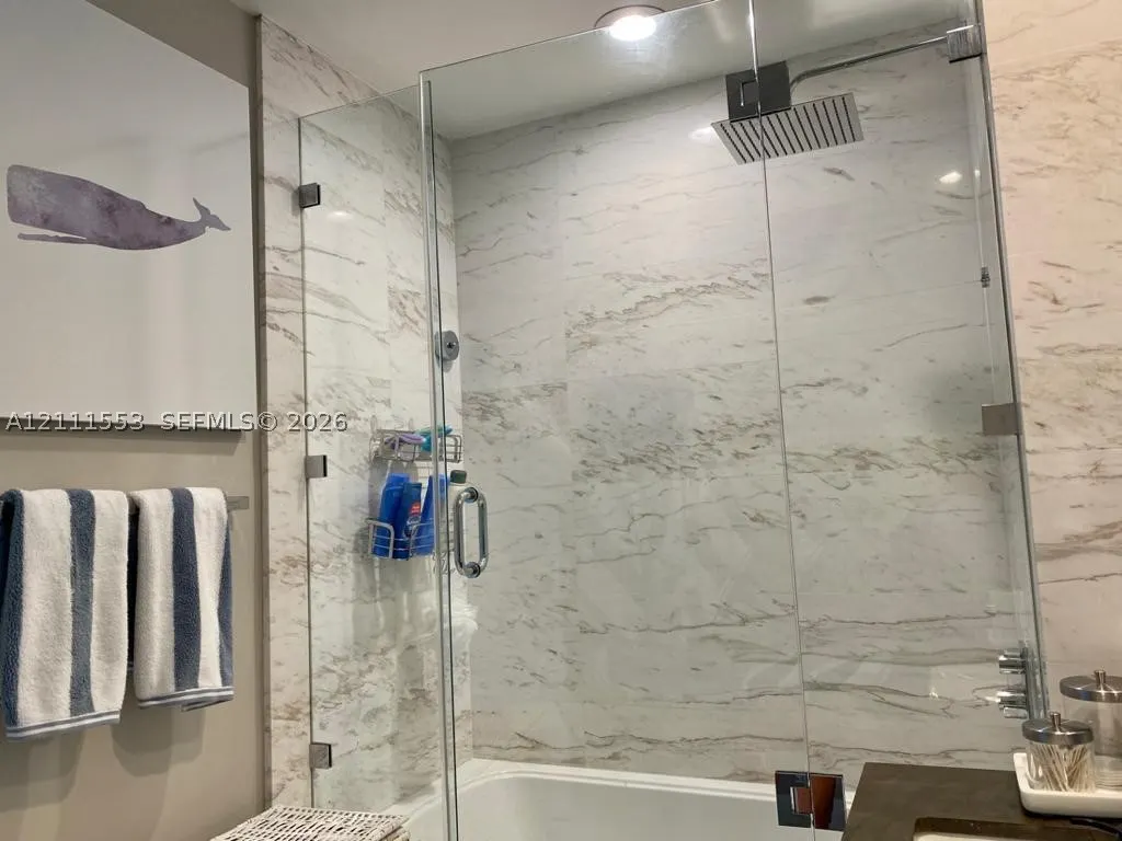 350 Ocean Dr #1204N