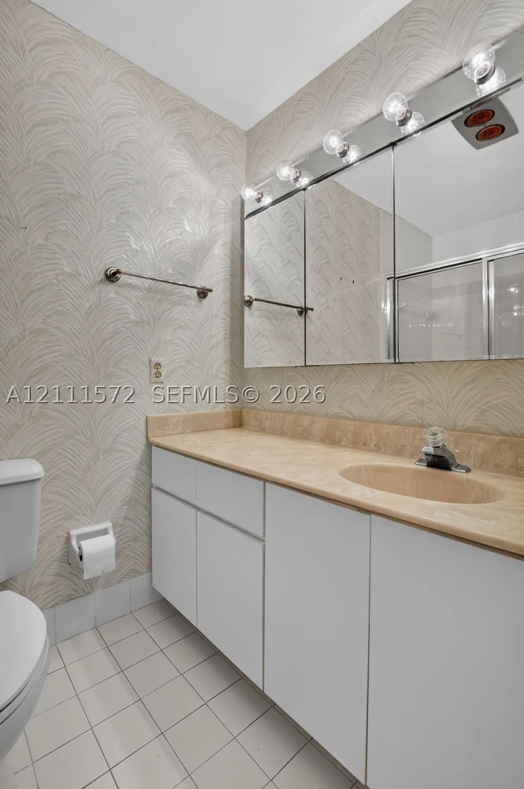 1010 E Circle Ter E #A