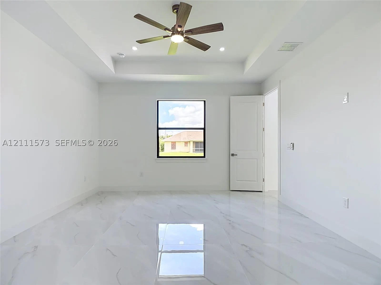 3813 SW 26th Street