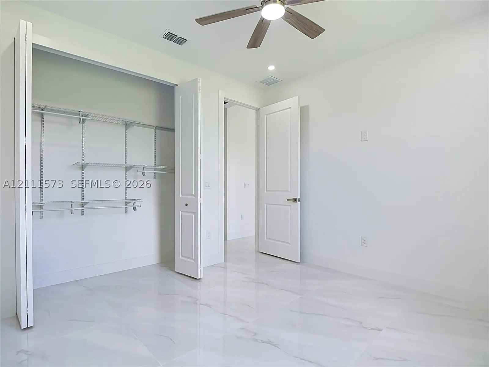 3813 SW 26th Street