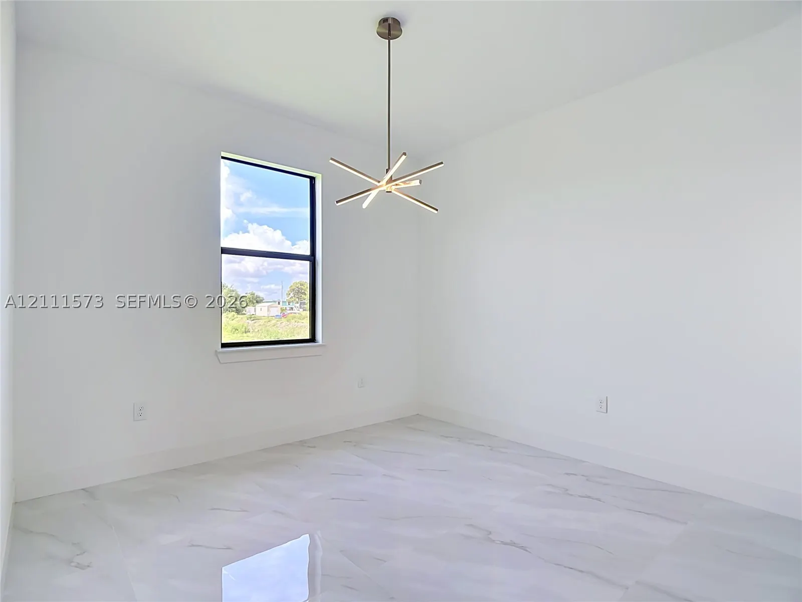 3813 SW 26th Street