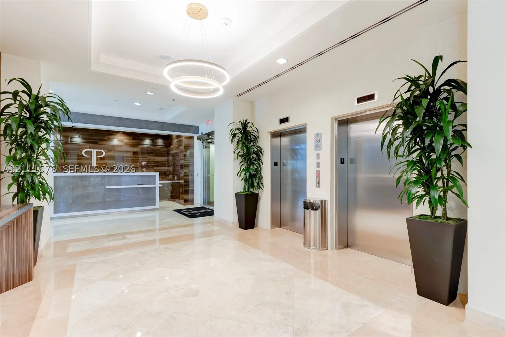99 SE Mizner Blvd #821