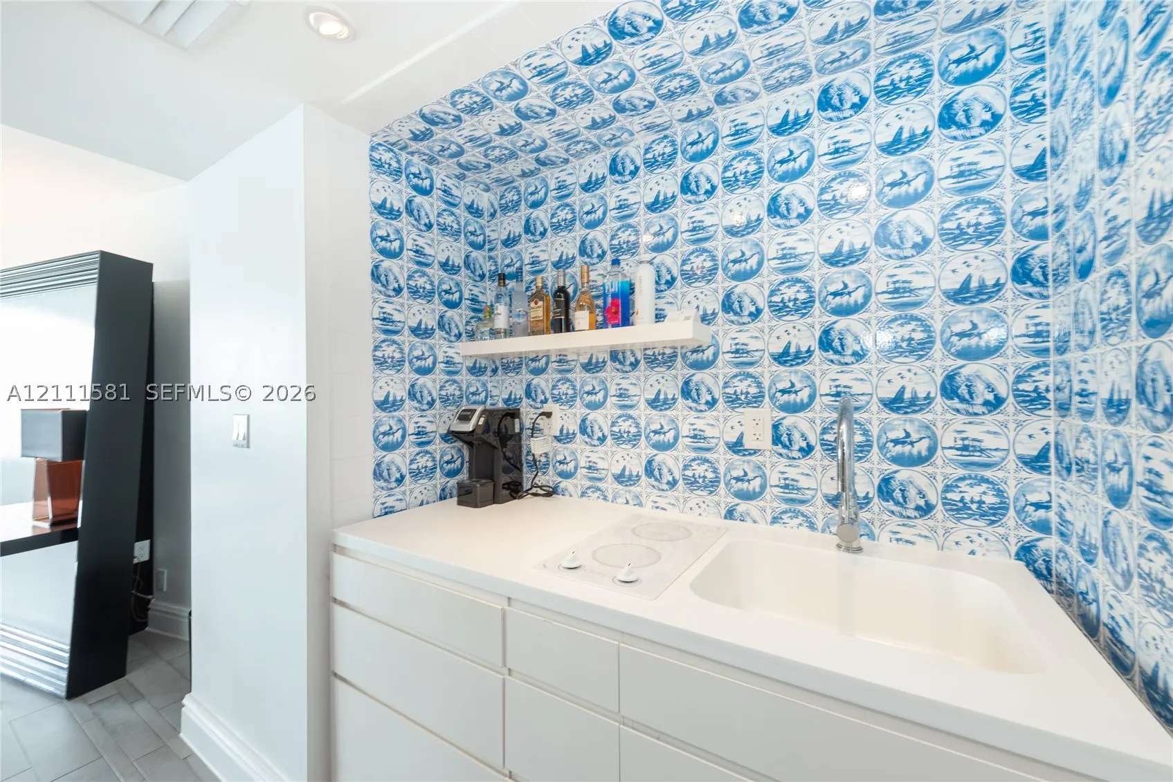 1100 West Ave #506