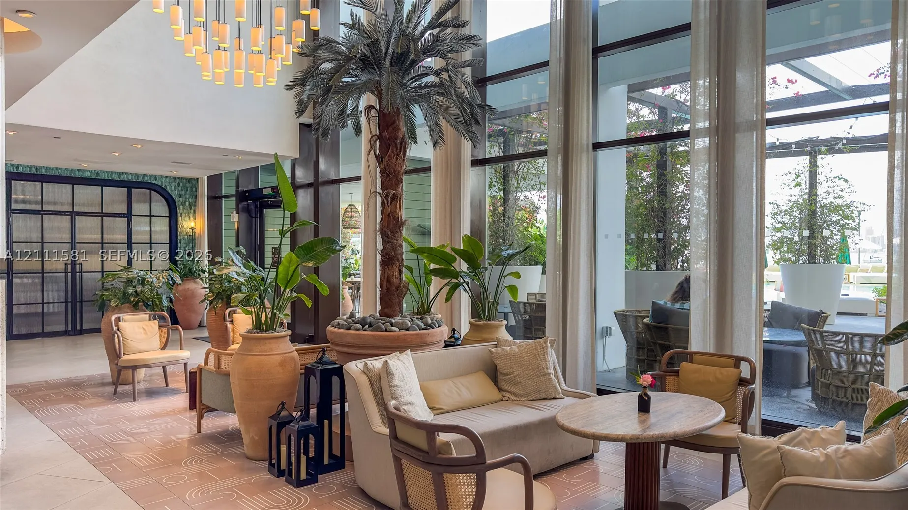 1100 West Ave #506