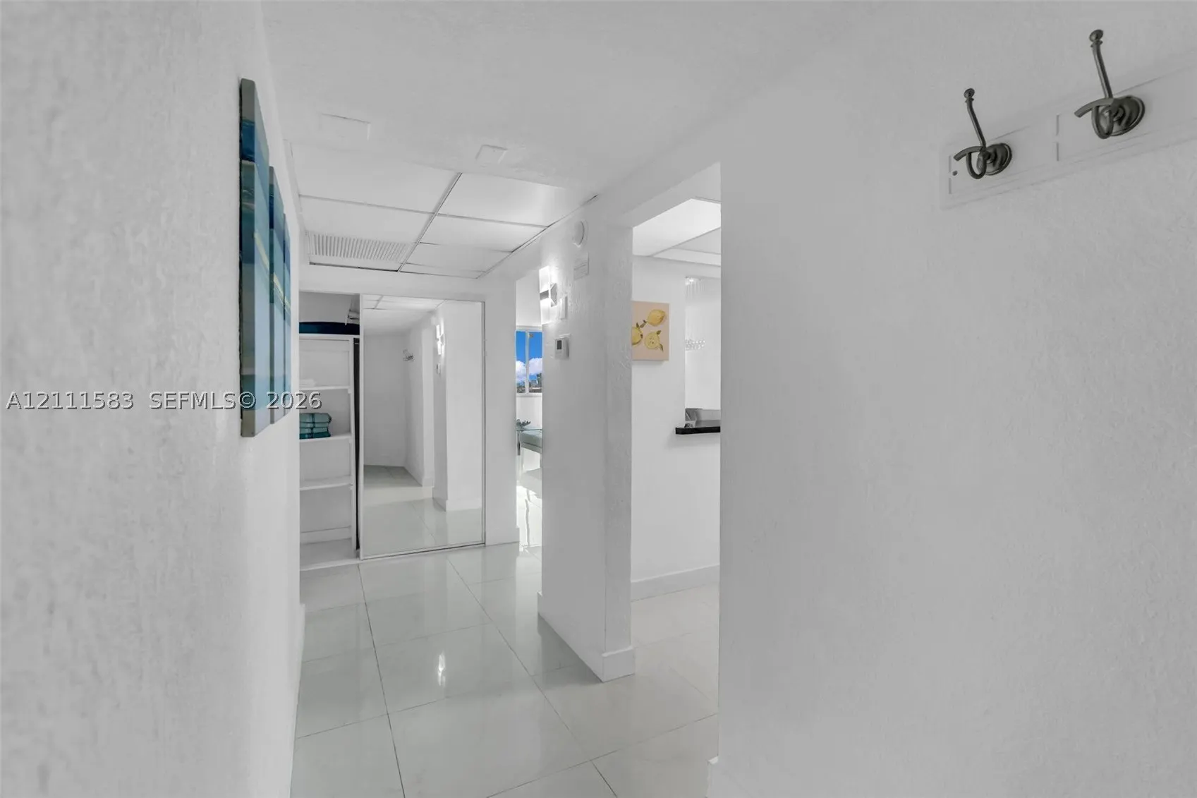 19370 Collins Ave #1516