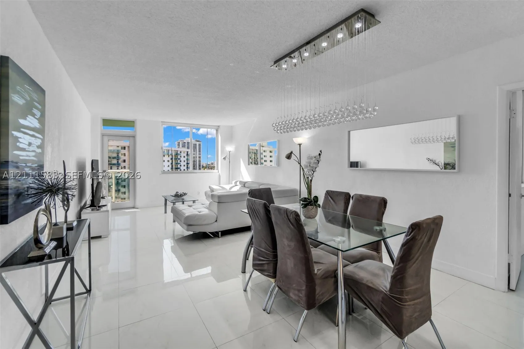 19370 Collins Ave #1516