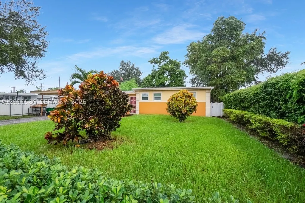 20431 NE 14th Ct