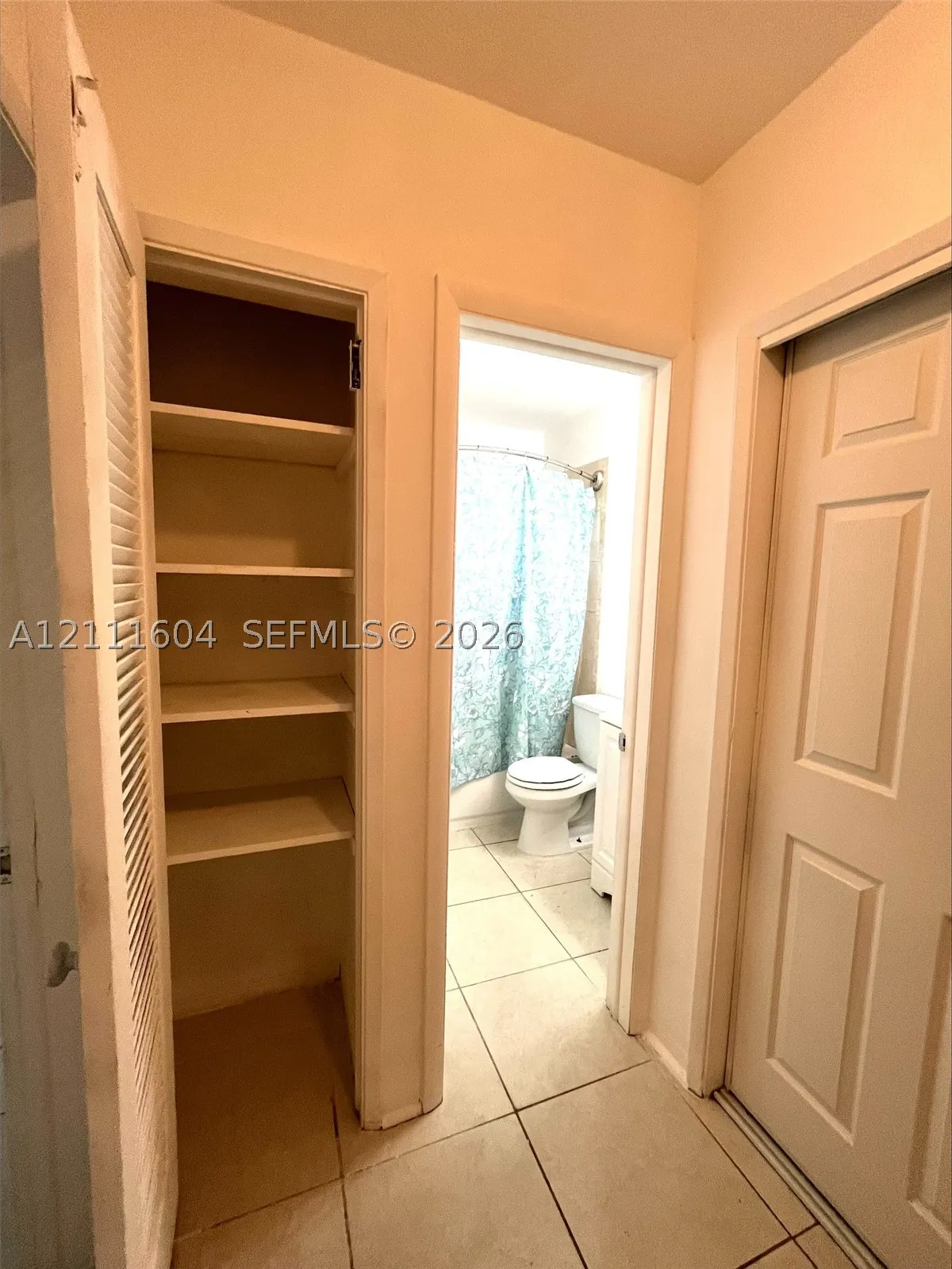 1800 Miami Rd #2