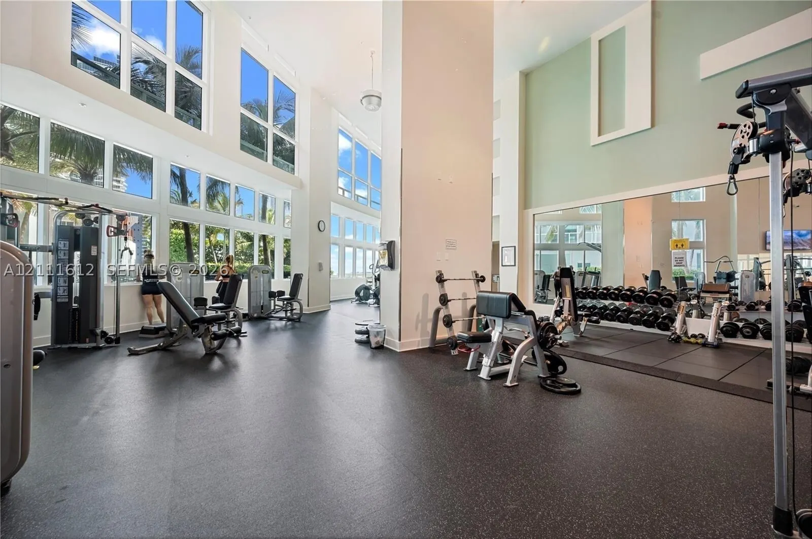 1900 N Bayshore Dr #2108