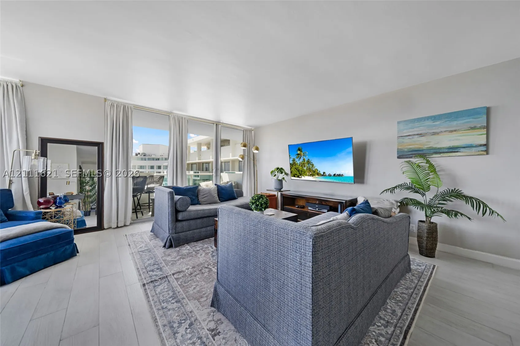 1200 West Ave #PH15