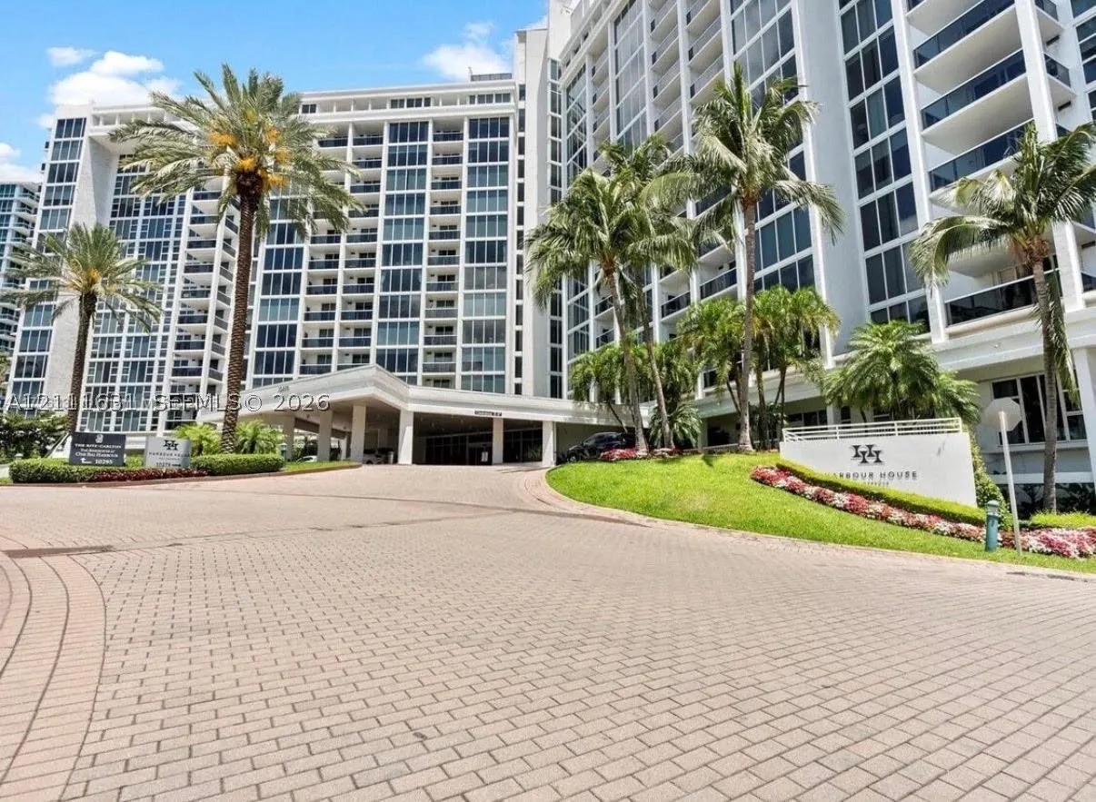 10275 E Collins Ave #603