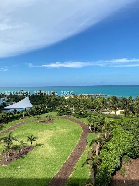 10275 E Collins Ave #603