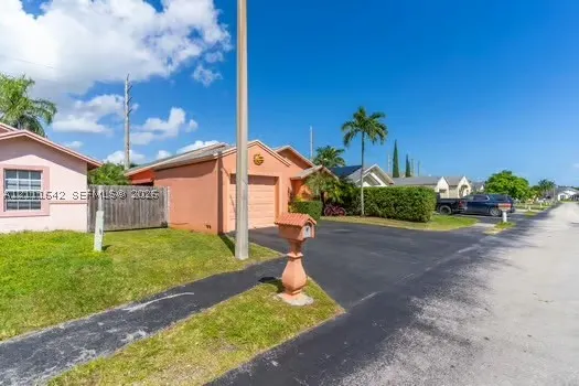 12801 SW 248th Ter