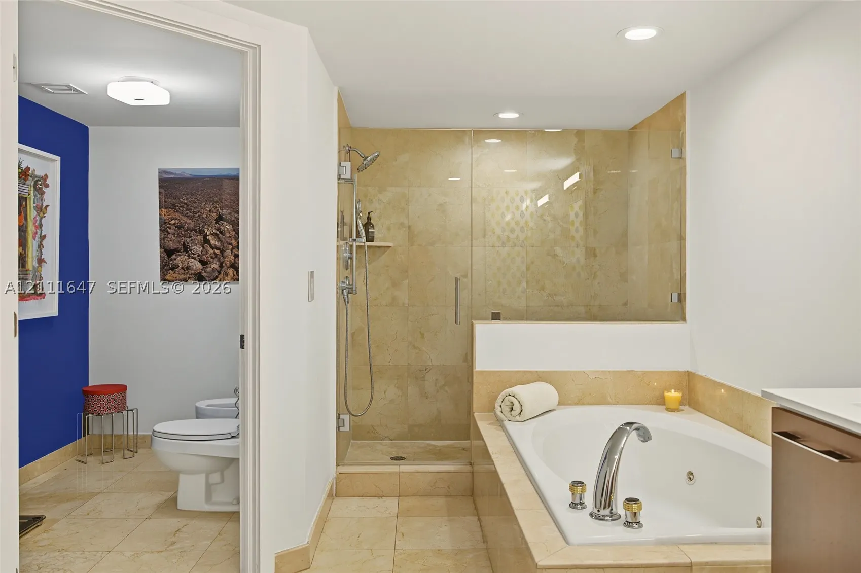 8925 Collins Ave #4J