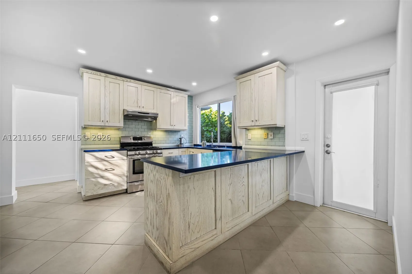 338 Taylor St #1