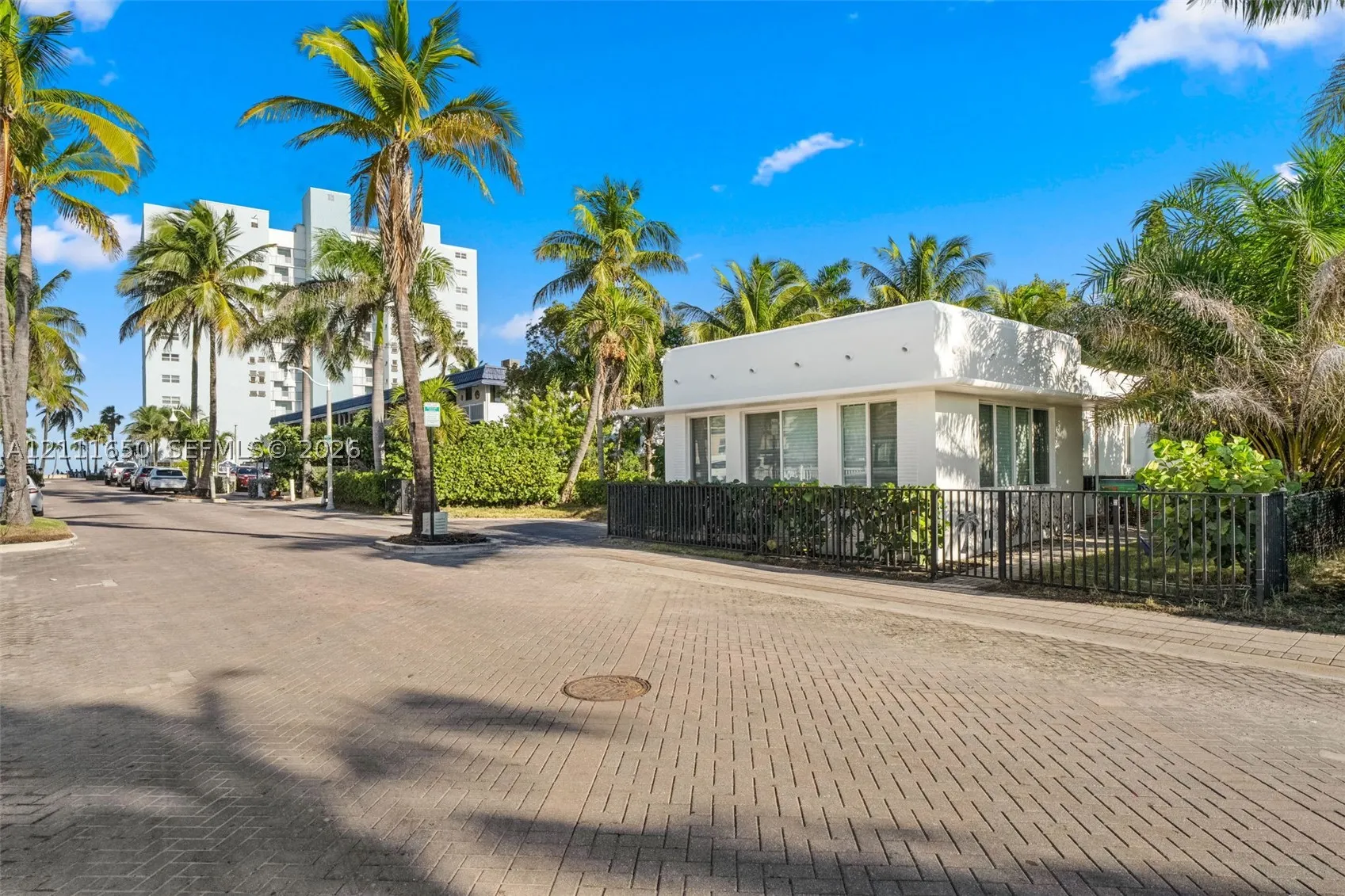 338 Taylor St #1