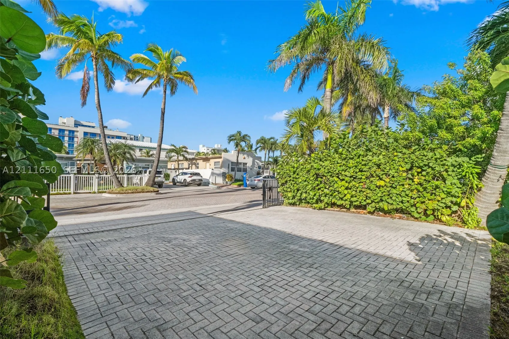 338 Taylor St #1