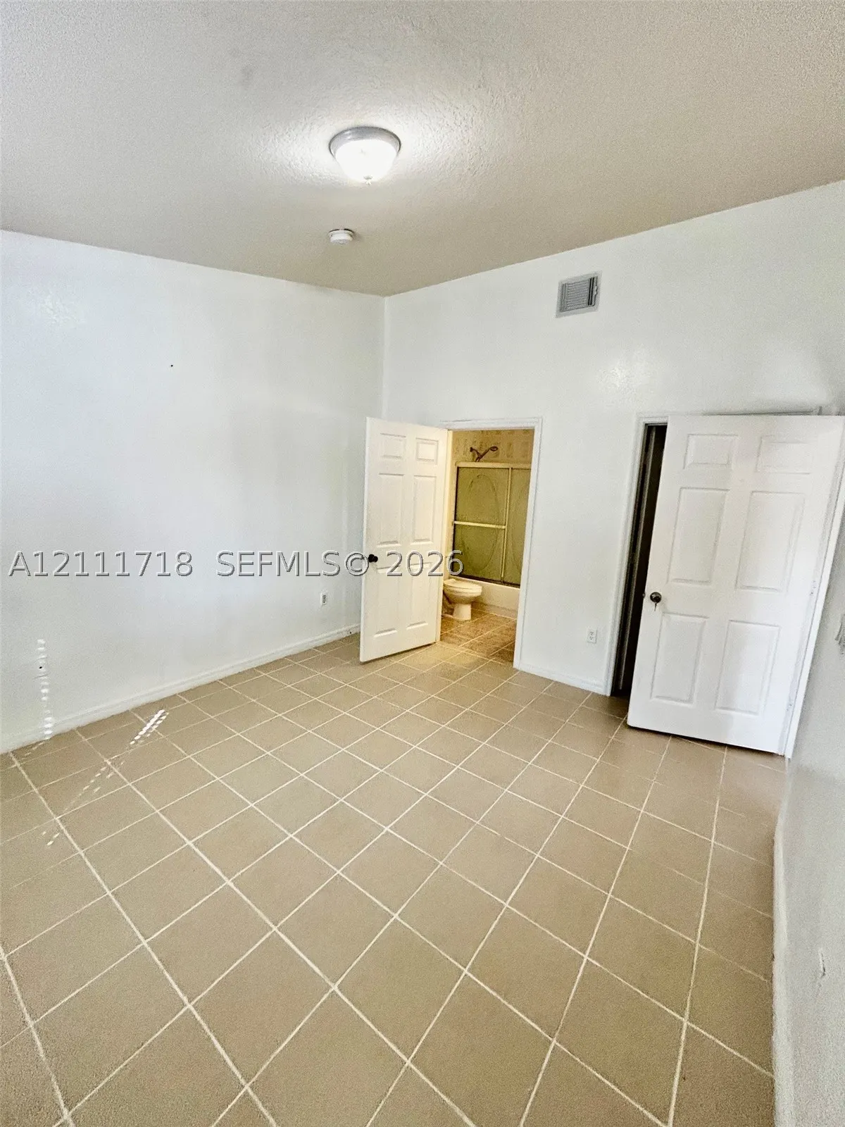 156 NE 13th Ave #25
