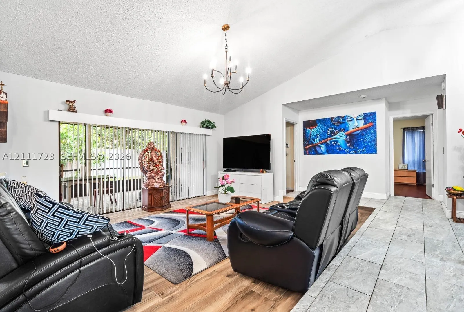 8541 NW 51st Ct
