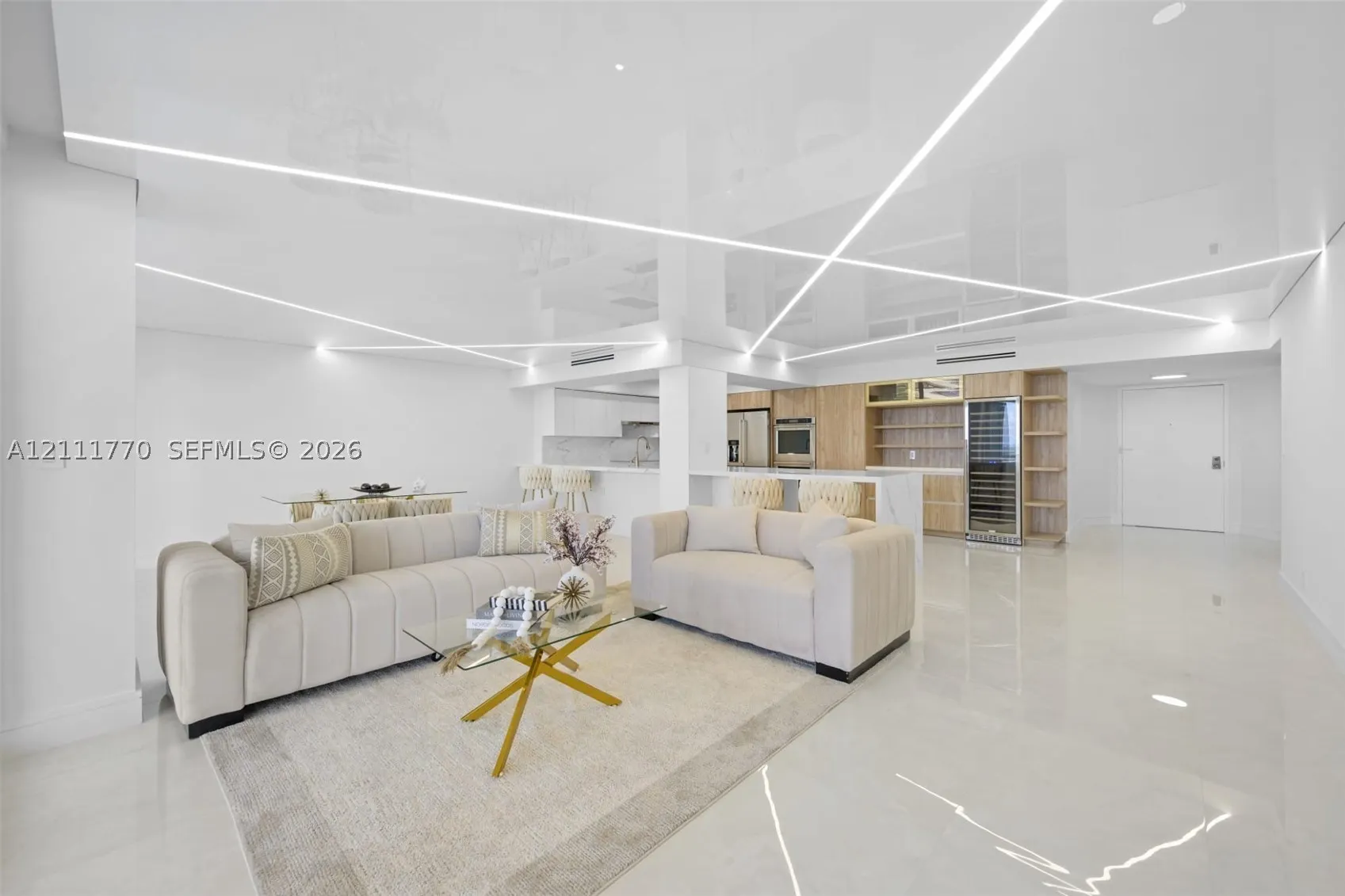 2200 S Ocean Ln #2204