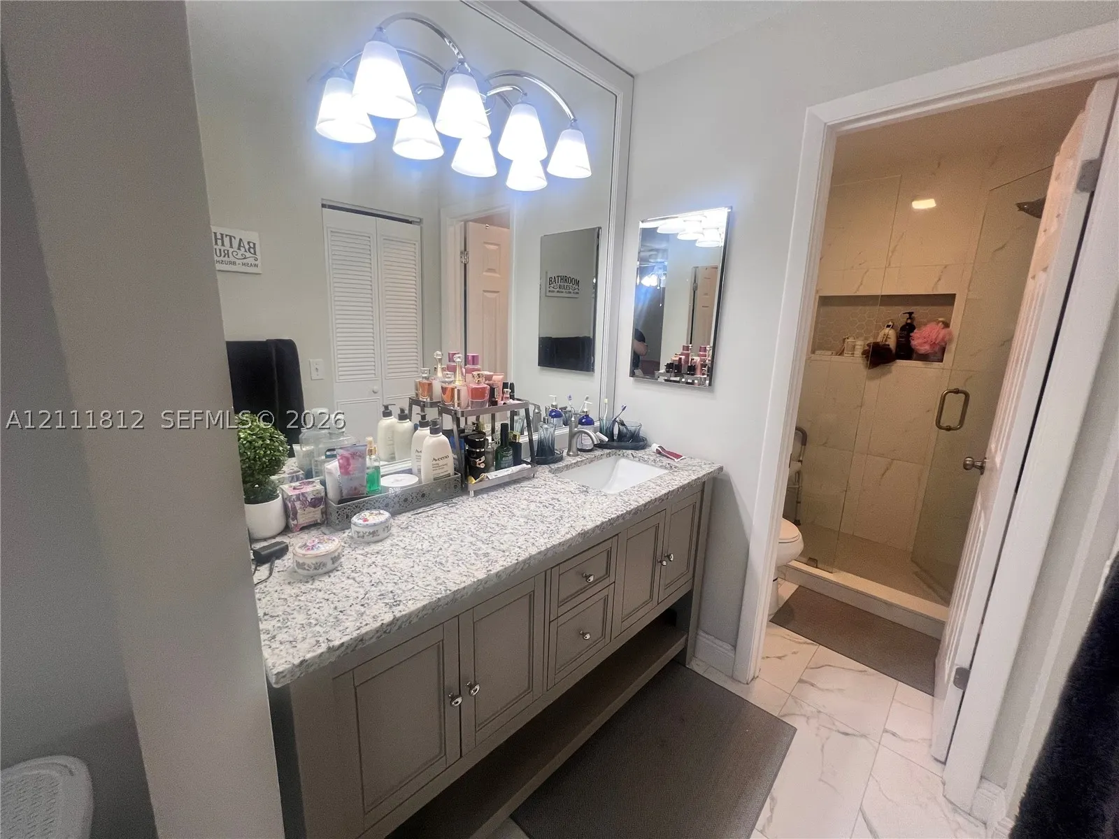 350 Quincy Ct