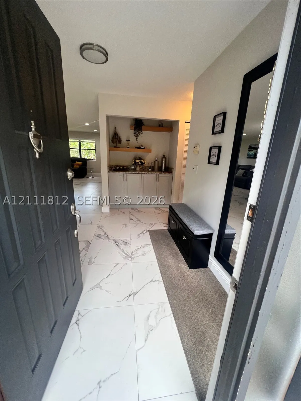 350 Quincy Ct