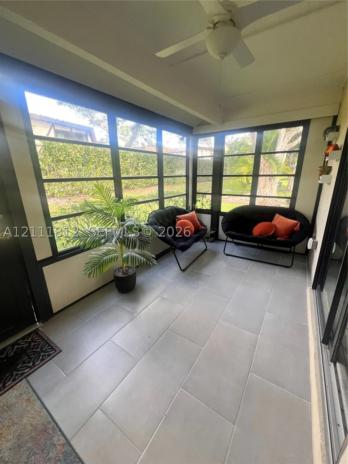 350 Quincy Ct