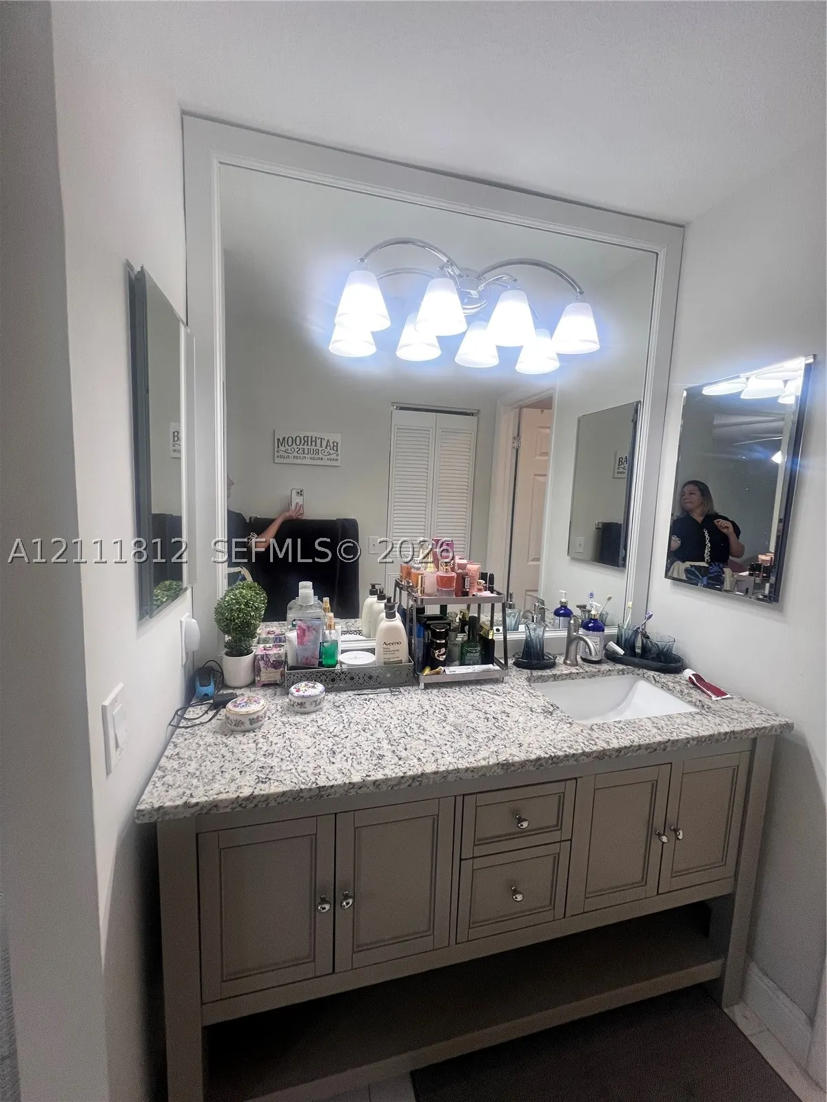 350 Quincy Ct